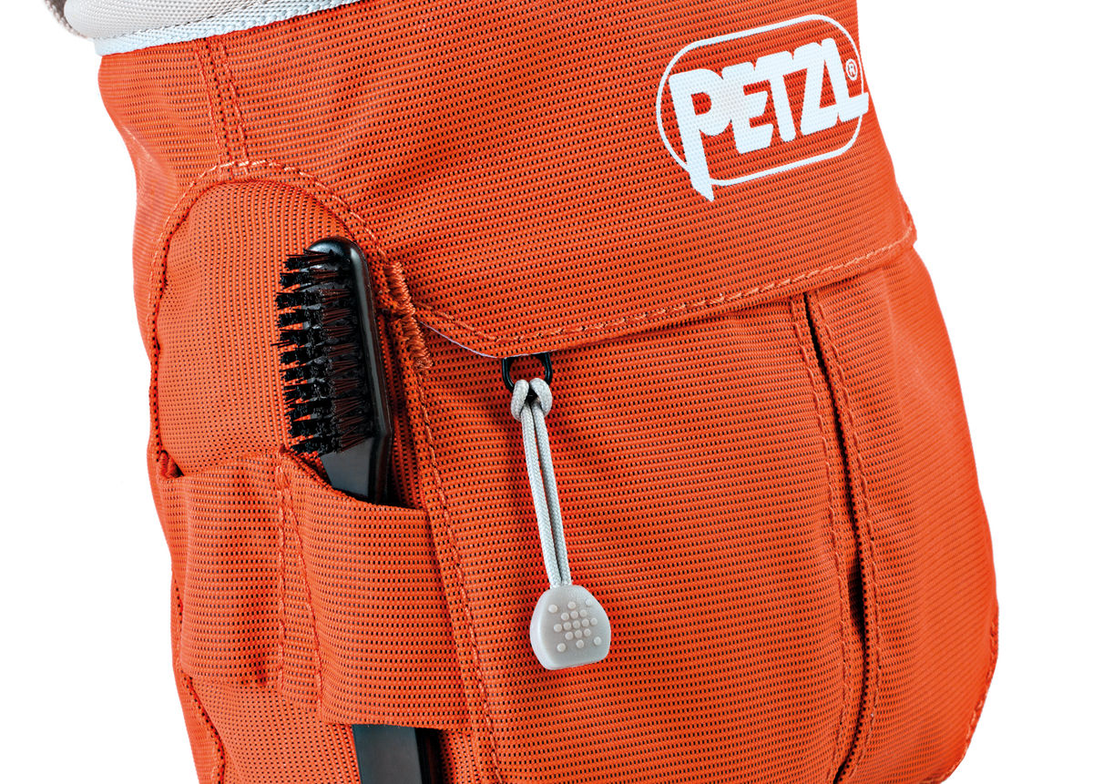 Petzl Sakapoche Chalk Bag | WILDERNESS EXCHANGE™