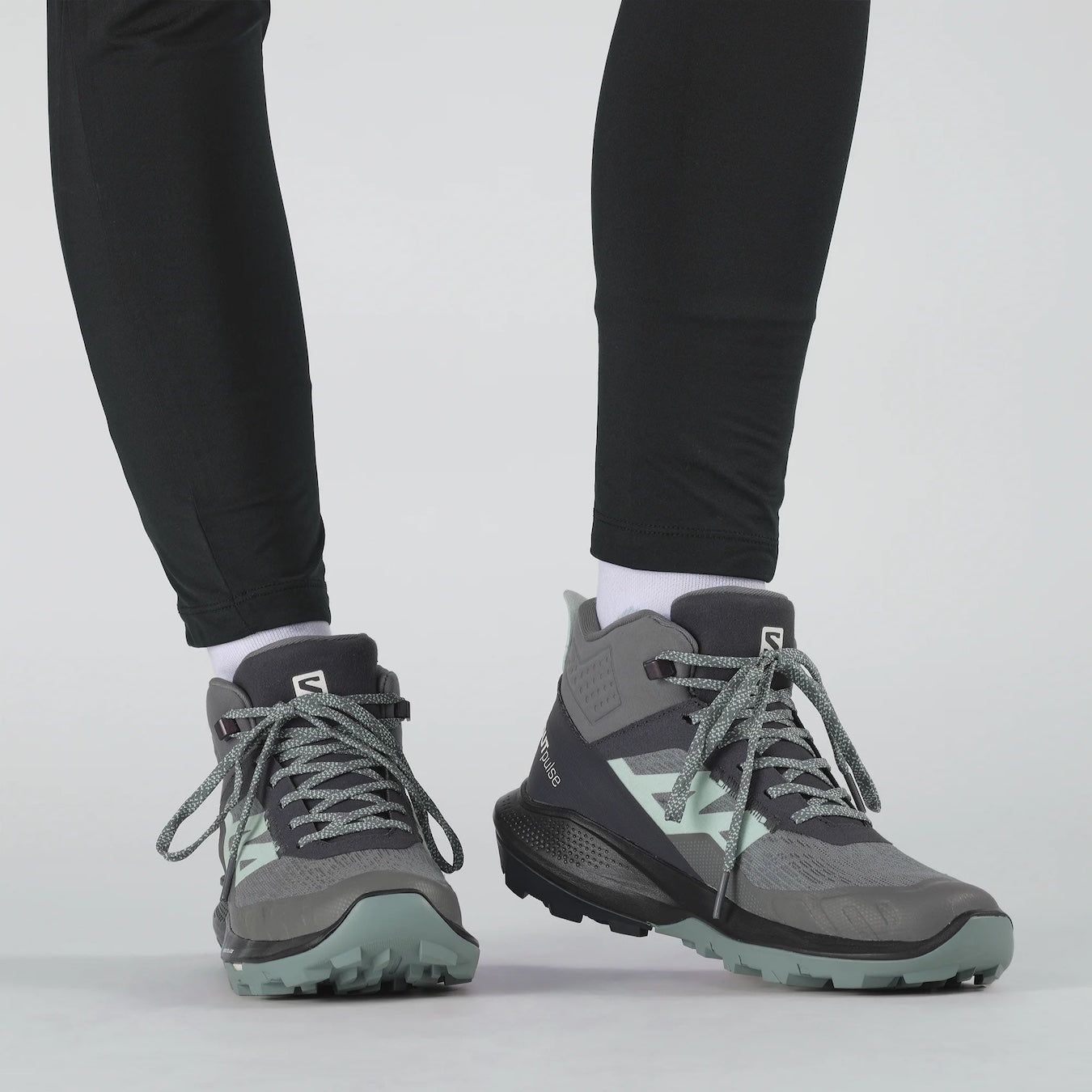Salomon Outpulse Mid Gtx Hiking Boot - Women's 4